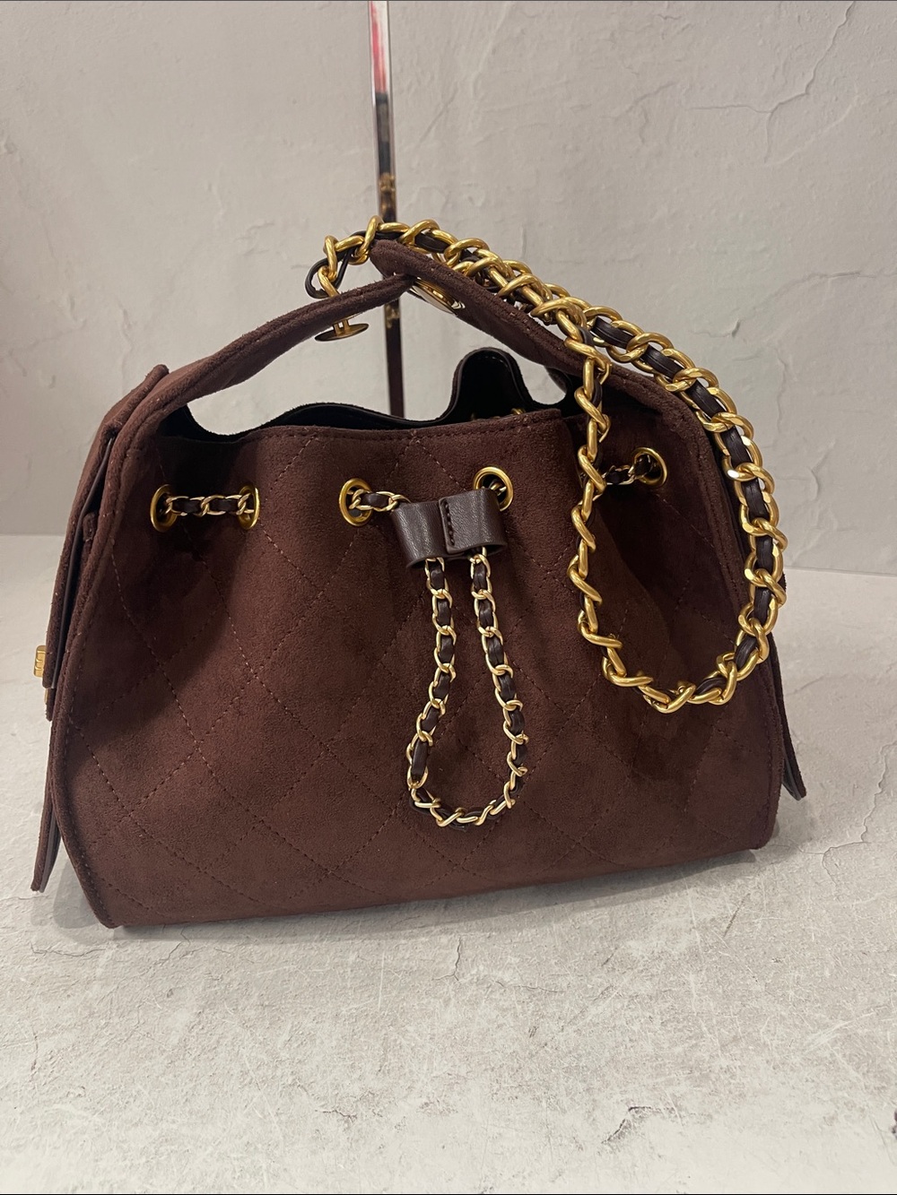 Quilted Drawstring Suede Shoulder Bag - Brown